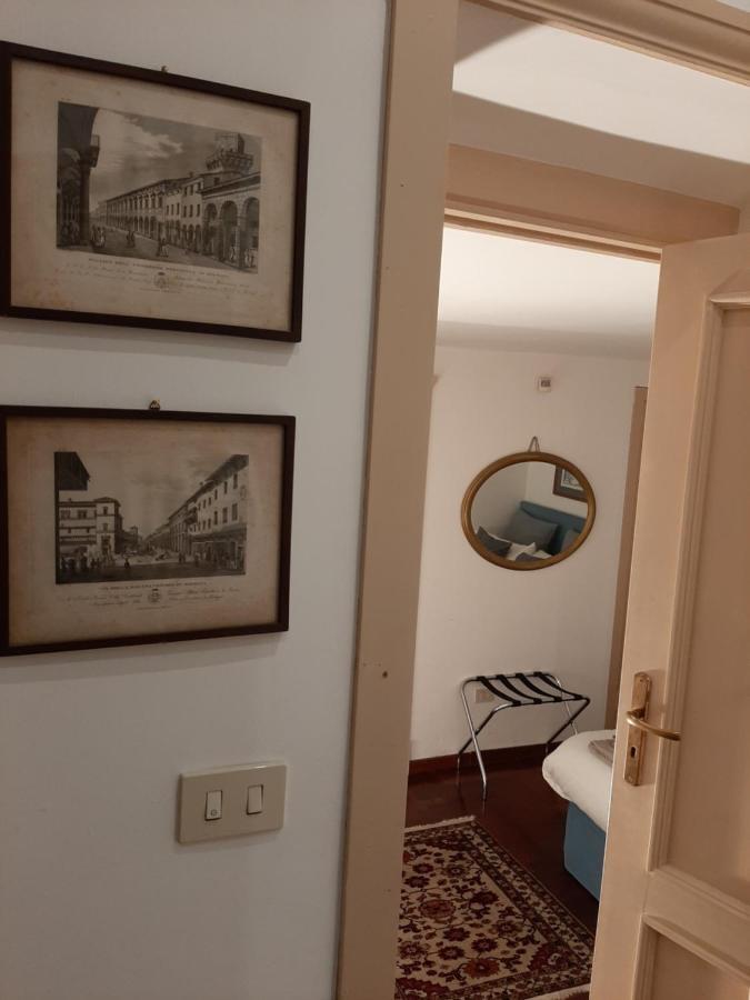 Casa Vacanze Pizzofalcone 41B نابولي المظهر الخارجي الصورة