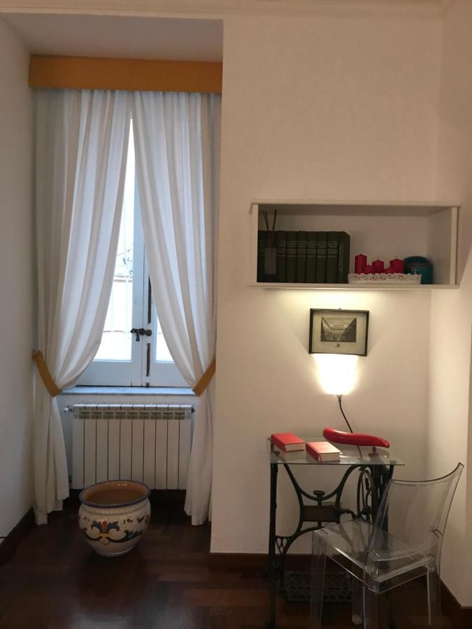 Casa Vacanze Pizzofalcone 41B نابولي المظهر الخارجي الصورة