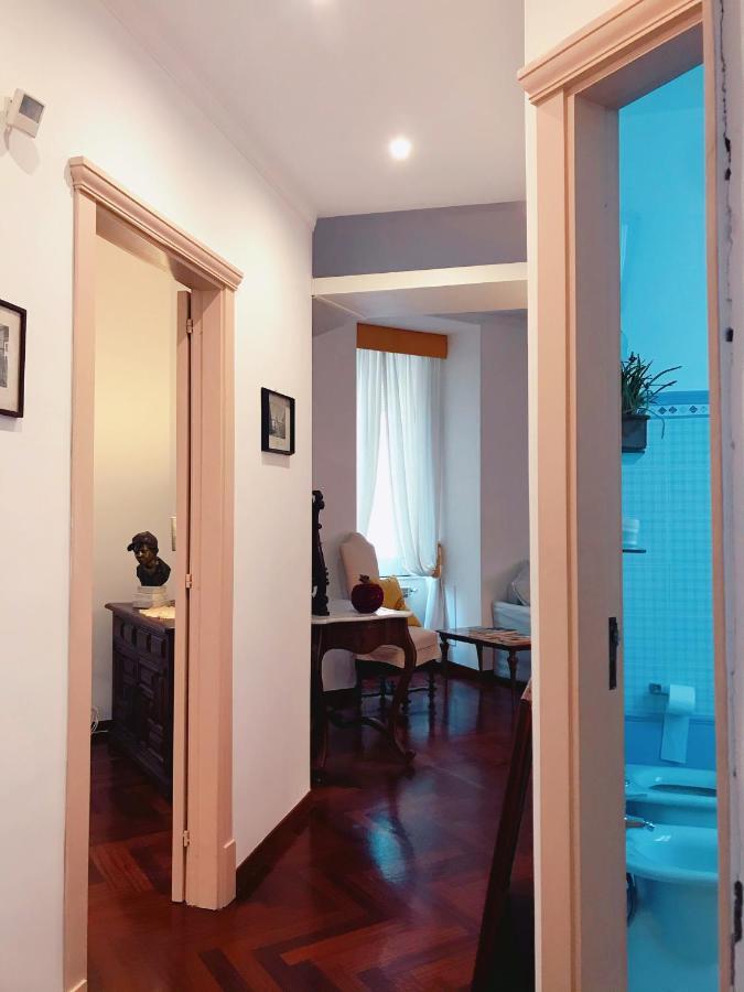 Casa Vacanze Pizzofalcone 41B نابولي المظهر الخارجي الصورة