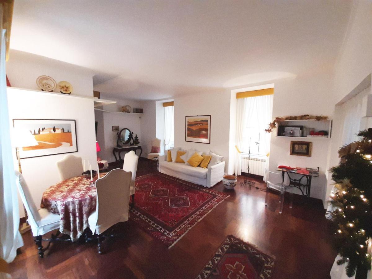 Casa Vacanze Pizzofalcone 41B نابولي المظهر الخارجي الصورة